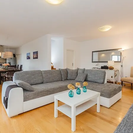 Osibova * Milna (Brac)